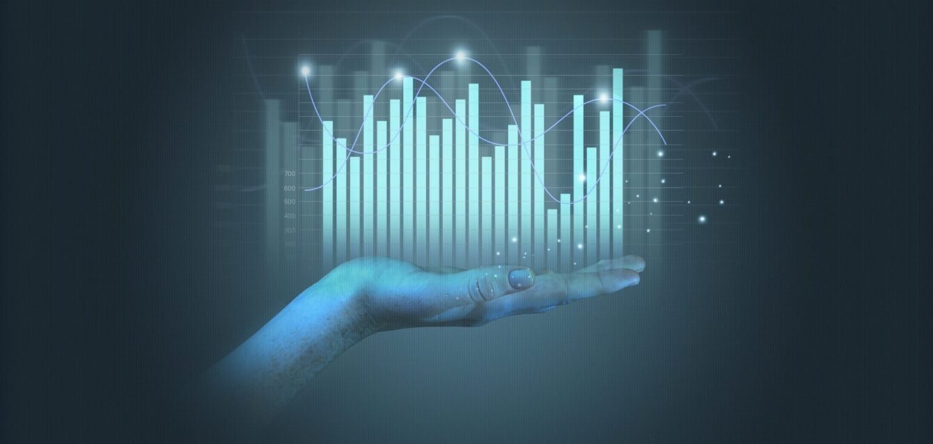 business-concept-with-graphic-holography(1)